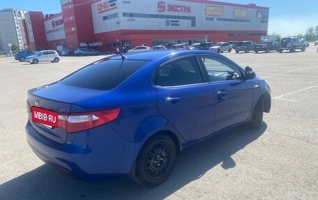 KIA Rio III рестайлинг, 2013 год, 830 000 рублей, 17 фотография
