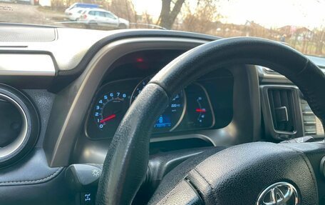 Toyota RAV4, 2012 год, 1 575 000 рублей, 23 фотография