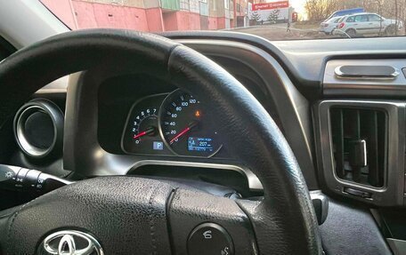 Toyota RAV4, 2012 год, 1 575 000 рублей, 27 фотография