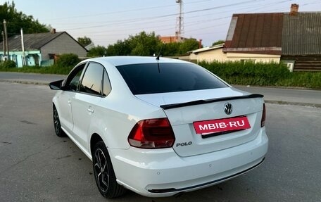 Volkswagen Polo VI (EU Market), 2016 год, 875 000 рублей, 2 фотография