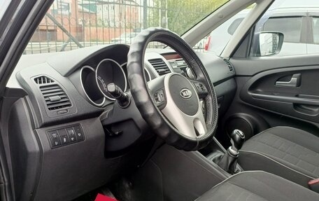 KIA Venga I, 2011 год, 600 000 рублей, 23 фотография