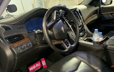 Cadillac Escalade IV, 2017 год, 5 500 000 рублей, 5 фотография