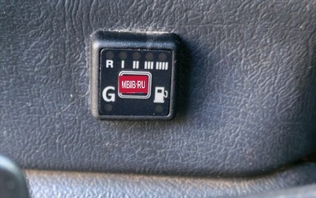 Chevrolet Silverado, 2000 год, 1 350 000 рублей, 21 фотография