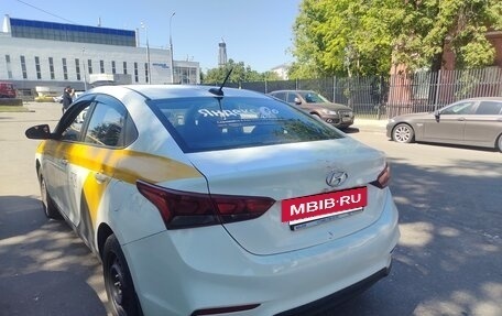 Hyundai Solaris II рестайлинг, 2018 год, 610 000 рублей, 10 фотография