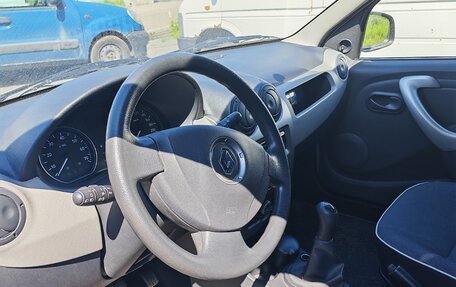 Renault Logan I, 2012 год, 850 000 рублей, 8 фотография