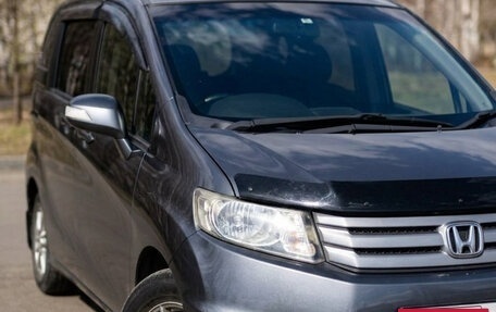 Honda Freed I, 2012 год, 970 000 рублей, 2 фотография