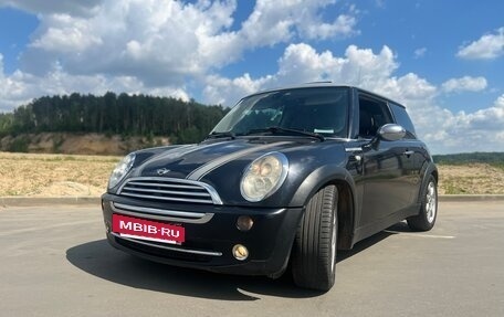 MINI Hatch, 2006 год, 620 000 рублей, 2 фотография