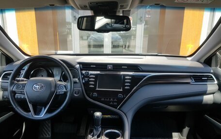 Toyota Camry, 2018 год, 2 655 000 рублей, 11 фотография