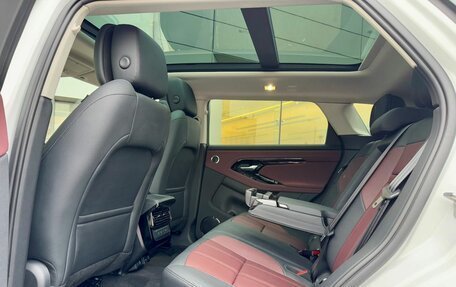 Land Rover Range Rover Evoque II, 2025 год, 6 200 000 рублей, 12 фотография