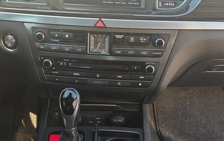 Hyundai Genesis II, 2014 год, 1 500 000 рублей, 6 фотография