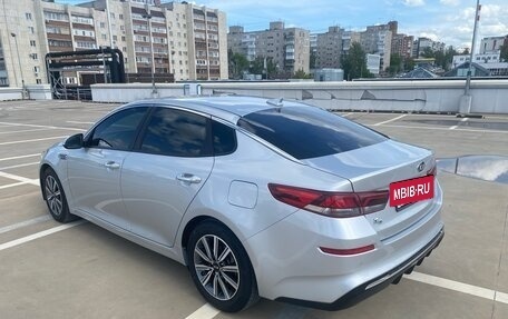 KIA K5 II, 2019 год, 1 900 000 рублей, 8 фотография