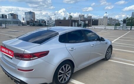 KIA K5 II, 2019 год, 1 900 000 рублей, 6 фотография