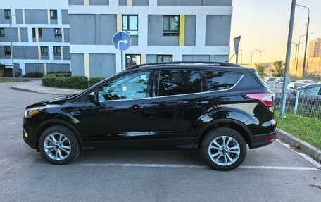 Ford Escape III, 2018 год, 1 600 000 рублей, 2 фотография