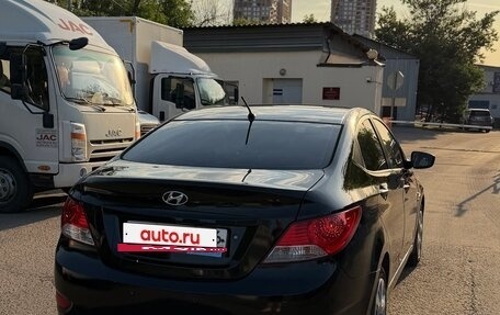 Hyundai Solaris II рестайлинг, 2013 год, 790 000 рублей, 3 фотография