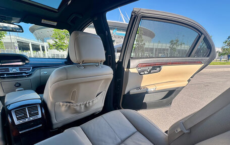 Mercedes-Benz S-Класс, 2006 год, 1 350 000 рублей, 21 фотография