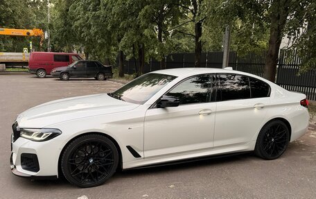 BMW 5 серия, 2018 год, 3 200 000 рублей, 2 фотография