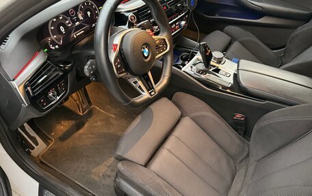 BMW 5 серия, 2018 год, 3 200 000 рублей, 13 фотография