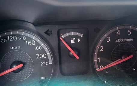 Nissan Note II рестайлинг, 2006 год, 450 000 рублей, 8 фотография