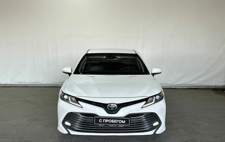 Toyota Camry, 2018 год, 2 100 000 рублей, 2 фотография