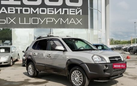Hyundai Tucson III, 2005 год, 750 000 рублей, 3 фотография