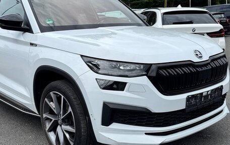Skoda Kodiaq I, 2021 год, 2 520 000 рублей, 9 фотография