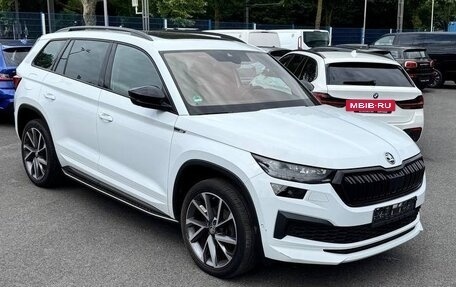Skoda Kodiaq I, 2021 год, 2 520 000 рублей, 8 фотография