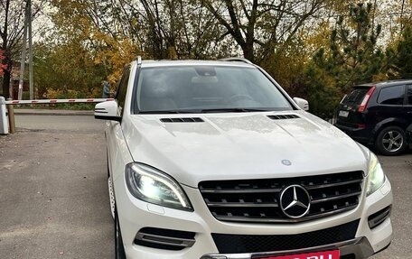 Mercedes-Benz M-Класс, 2013 год, 2 600 000 рублей, 1 фотография