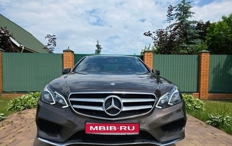 Mercedes-Benz E-Класс, 2015 год, 2 450 000 рублей, 1 фотография
