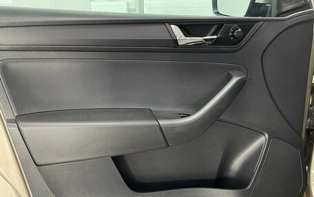 Skoda Rapid I, 2017 год, 1 230 000 рублей, 15 фотография