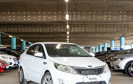 KIA Rio III рестайлинг, 2013 год, 899 000 рублей, 2 фотография
