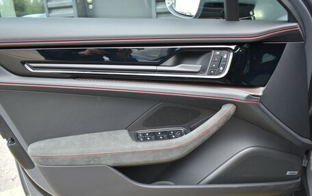 Porsche Panamera, 2026 год, 28 080 000 рублей, 15 фотография