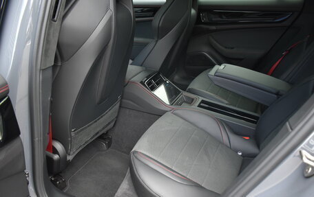 Porsche Panamera, 2026 год, 28 080 000 рублей, 26 фотография