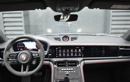 Porsche Panamera, 2026 год, 28 080 000 рублей, 20 фотография
