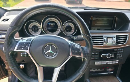 Mercedes-Benz E-Класс, 2015 год, 2 450 000 рублей, 22 фотография