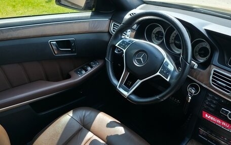 Mercedes-Benz E-Класс, 2015 год, 2 450 000 рублей, 18 фотография