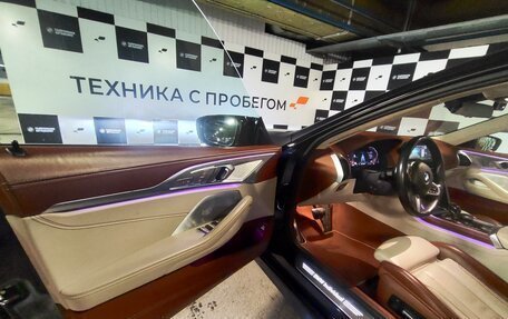 BMW 8 серия, 2021 год, 9 220 000 рублей, 11 фотография