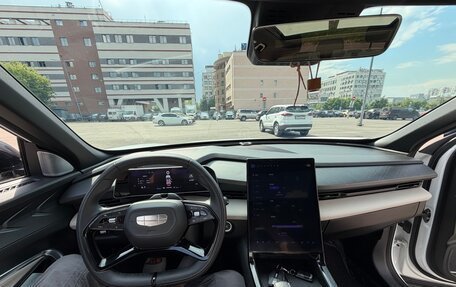 Geely Atlas, 2023 год, 2 200 000 рублей, 10 фотография