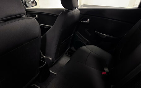 KIA Rio III рестайлинг, 2016 год, 1 249 000 рублей, 22 фотография