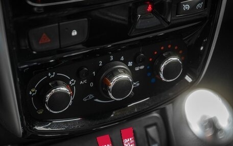 Nissan Terrano III, 2020 год, 1 350 000 рублей, 21 фотография