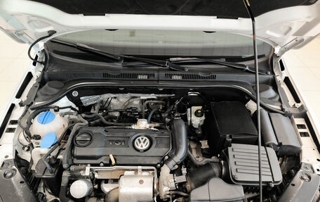 Volkswagen Jetta VI, 2015 год, 1 050 000 рублей, 13 фотография