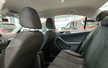 Volkswagen Jetta VI, 2015 год, 1 050 000 рублей, 16 фотография