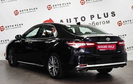 Toyota Camry, 2023 год, 3 549 000 рублей, 2 фотография