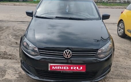 Volkswagen Polo VI (EU Market), 2011 год, 630 000 рублей, 1 фотография