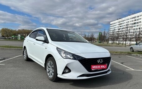 Hyundai Solaris II рестайлинг, 2020 год, 1 150 000 рублей, 1 фотография