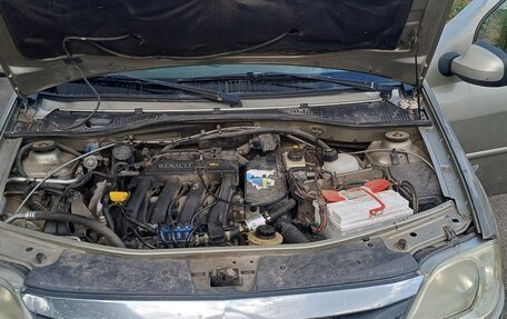 Renault Logan I, 2010 год, 280 000 рублей, 6 фотография