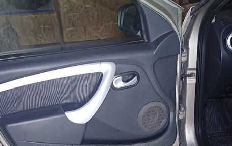 Renault Logan I, 2010 год, 280 000 рублей, 7 фотография