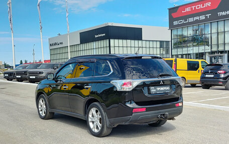 Mitsubishi Outlander III рестайлинг 3, 2013 год, 1 615 000 рублей, 7 фотография