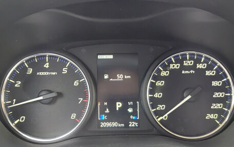 Mitsubishi Outlander III рестайлинг 3, 2013 год, 1 615 000 рублей, 13 фотография