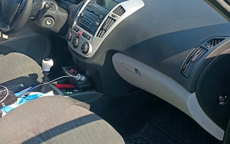 KIA cee'd I рестайлинг, 2009 год, 600 000 рублей, 8 фотография