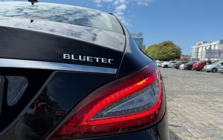 Mercedes-Benz CLS, 2015 год, 2 500 000 рублей, 17 фотография